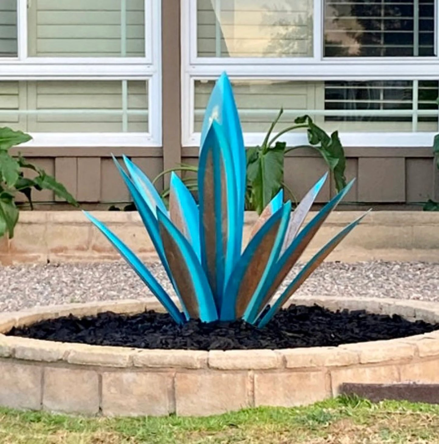 (🍀Garden Upgrade)Waterproof Solar Garden Agave Lamp