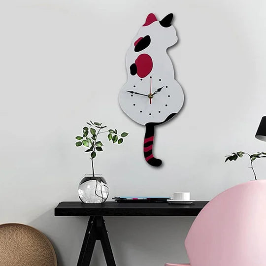 Cat Tail Wagging Wall Clock