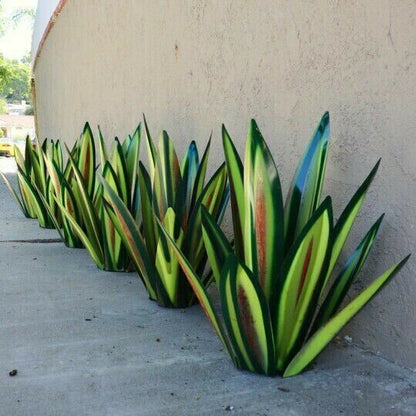 (🍀Garden Upgrade)Waterproof Solar Garden Agave Lamp