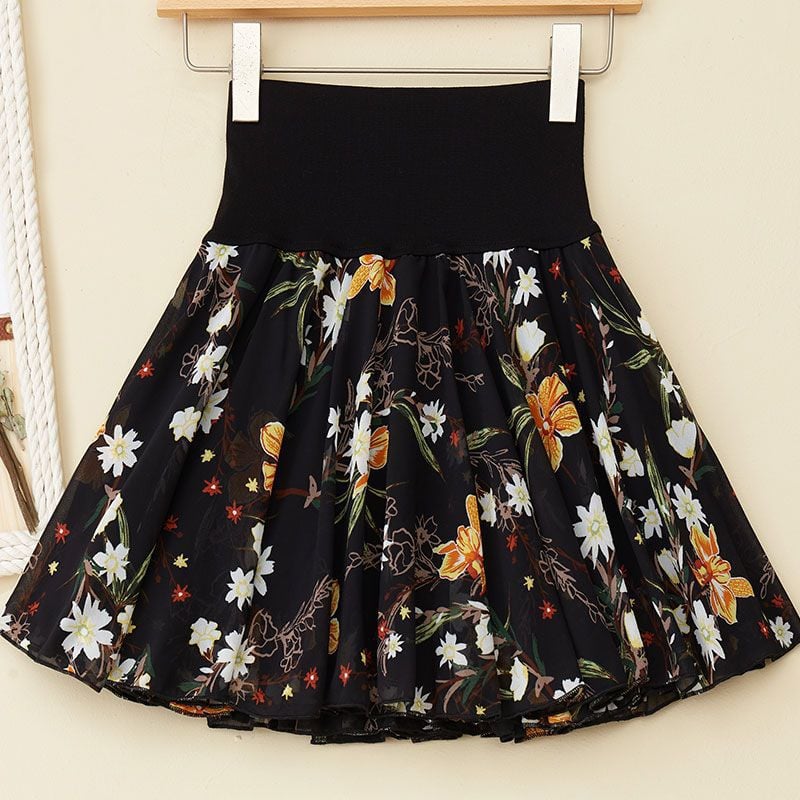 Pleated sarongchiffon floral skirt