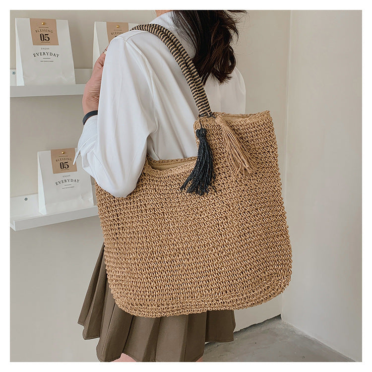 Woven Bag Tassel Straw Shoulder Bag Beach Casual Tote Bag