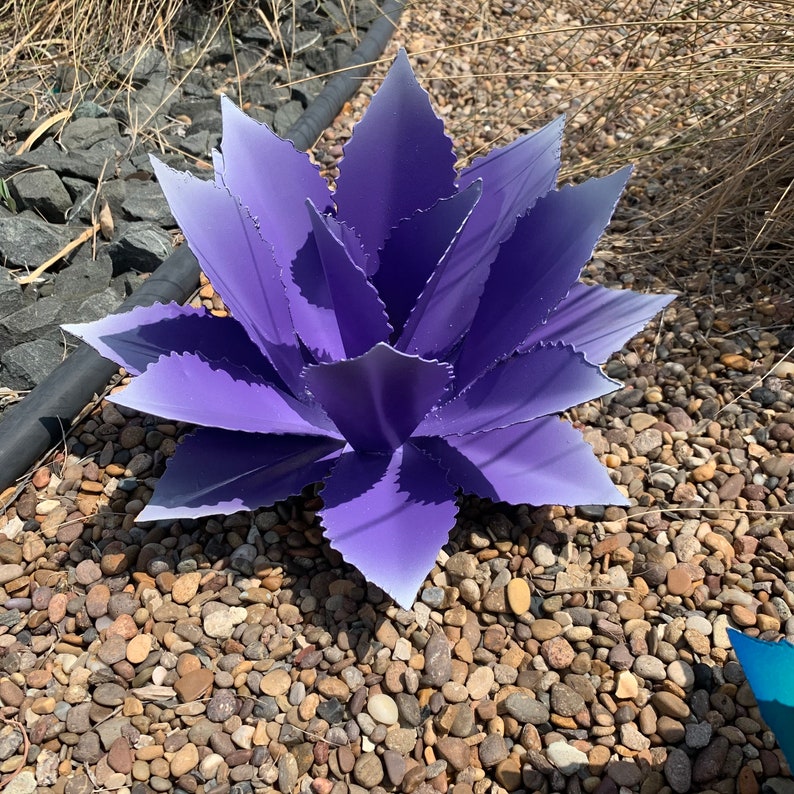 Decorative  metal plant agave  - Garden Art