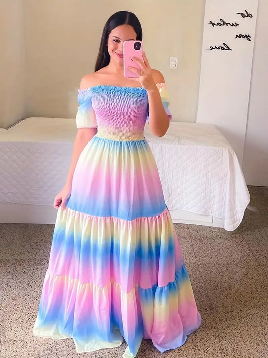 Vestido escalonado con estampado degradado