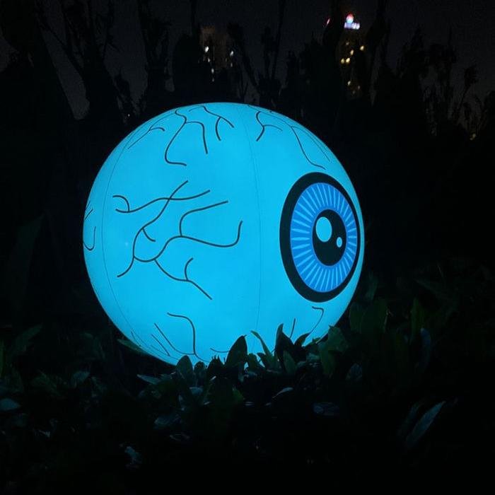 🎃Sale 49% off🎃Inflatable Led light-up waterproof eyeball pumpkin 13 colours with remote control